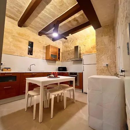 Nannas Charming Little House * Birgu